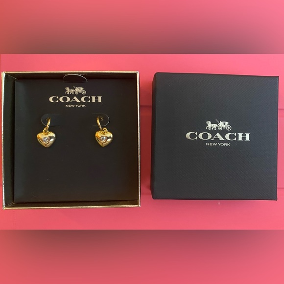 Stunning Coach Heart Hug Earrings in Gold Tone! Brand New! - Picture 2 of 5